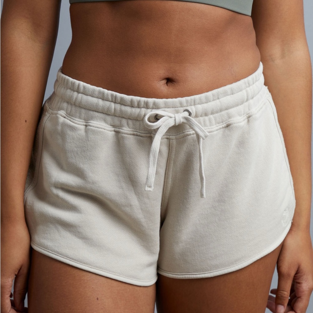 NWT Savvi Lauren Short